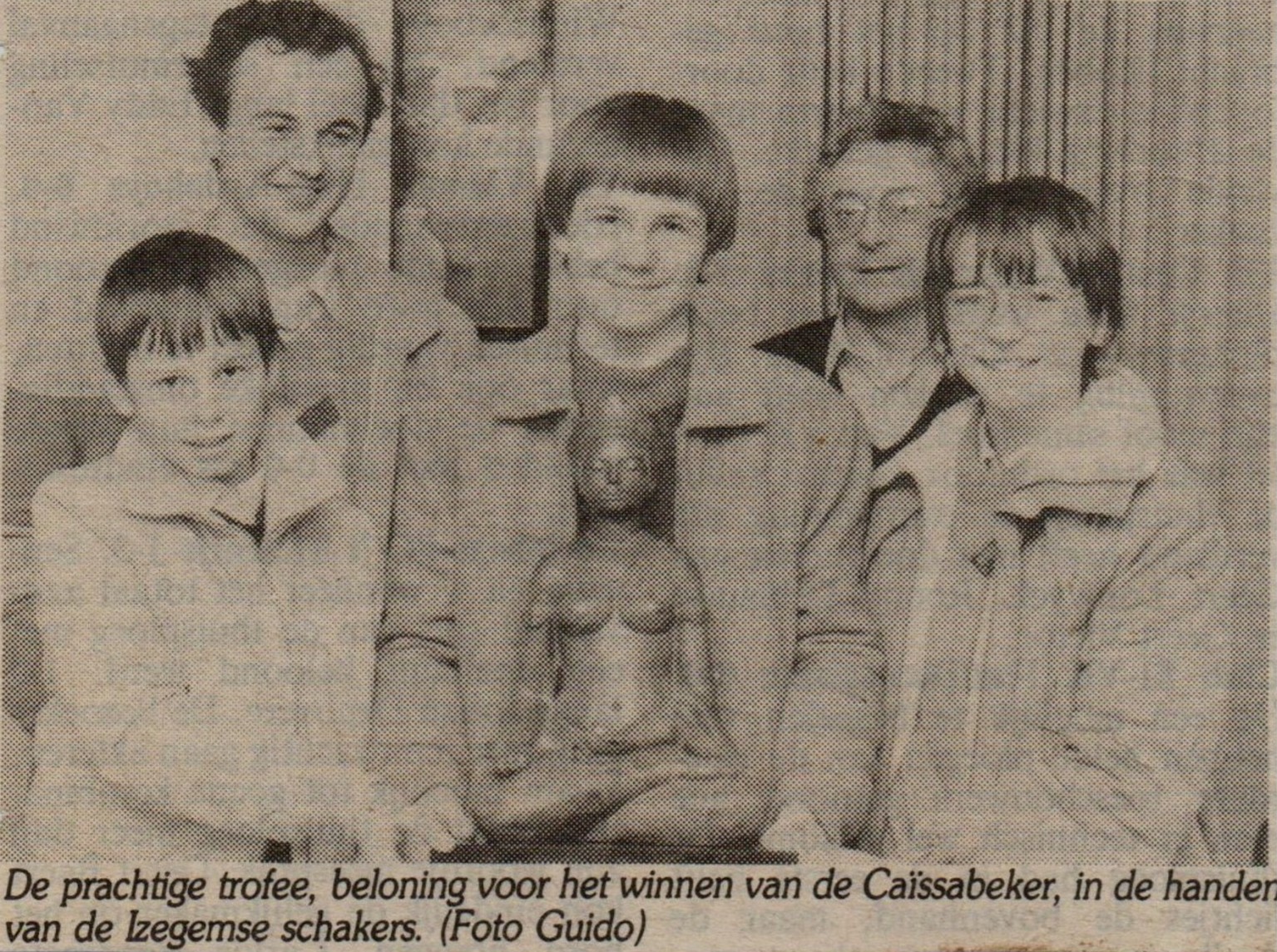 Het jonge Izscha-team wint de Caïssabeker